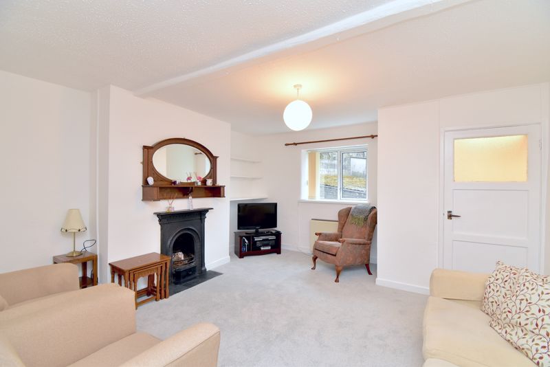Sitting Room- click for photo gallery